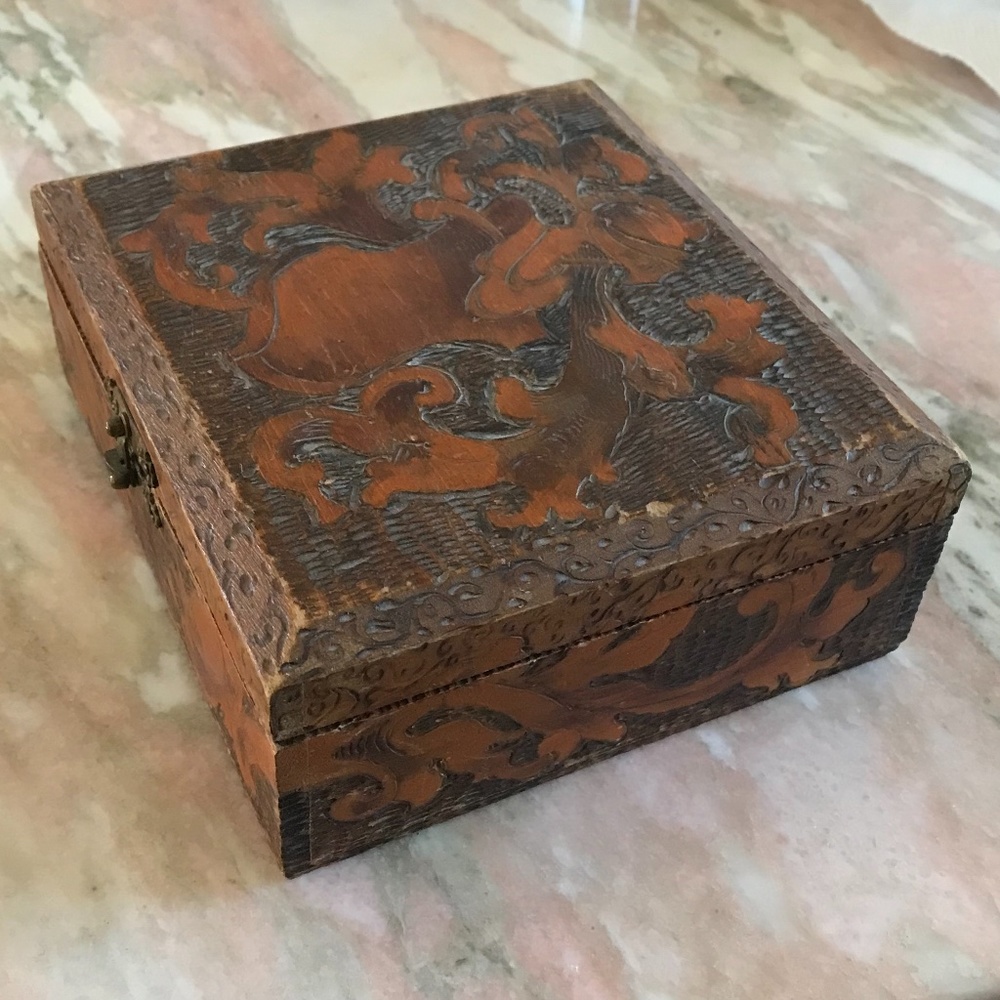 Hand-carved vintage wood box w/ latch, sewing items